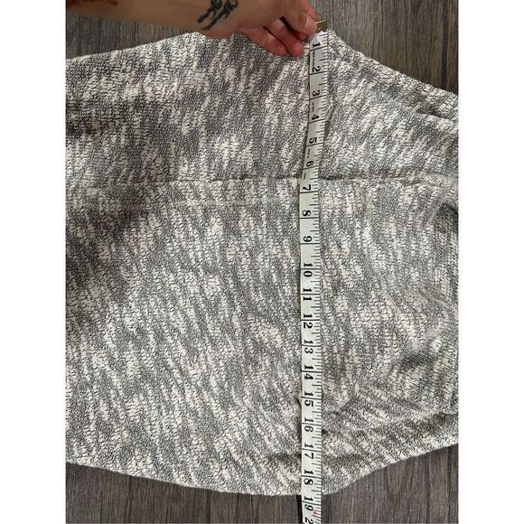 Splendid Chalet Mixed Media Sleeveless Cardigan Heather Natural Gray Size small - Picture 9 of 9